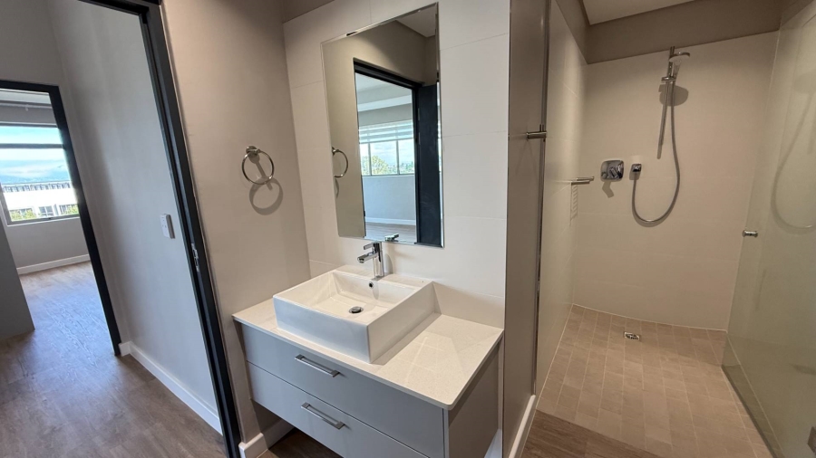 2 Bedroom Property for Sale in Plattekloof Western Cape